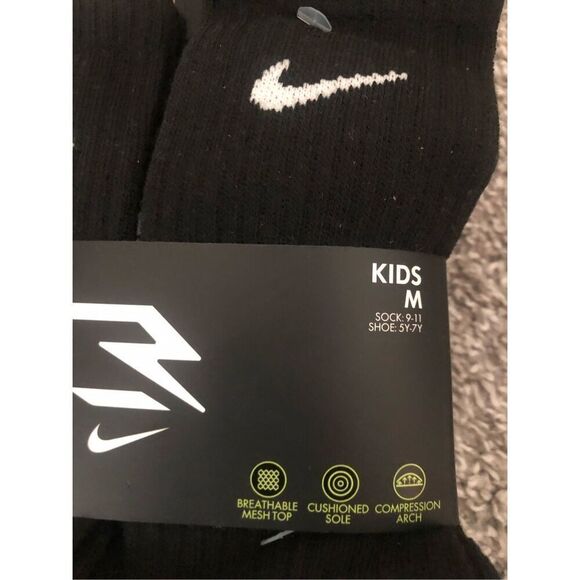Nike x 3Brand Crew Socks 6 Pack Kids Size Medium shoe size 9-11 - Picture 2 of 4